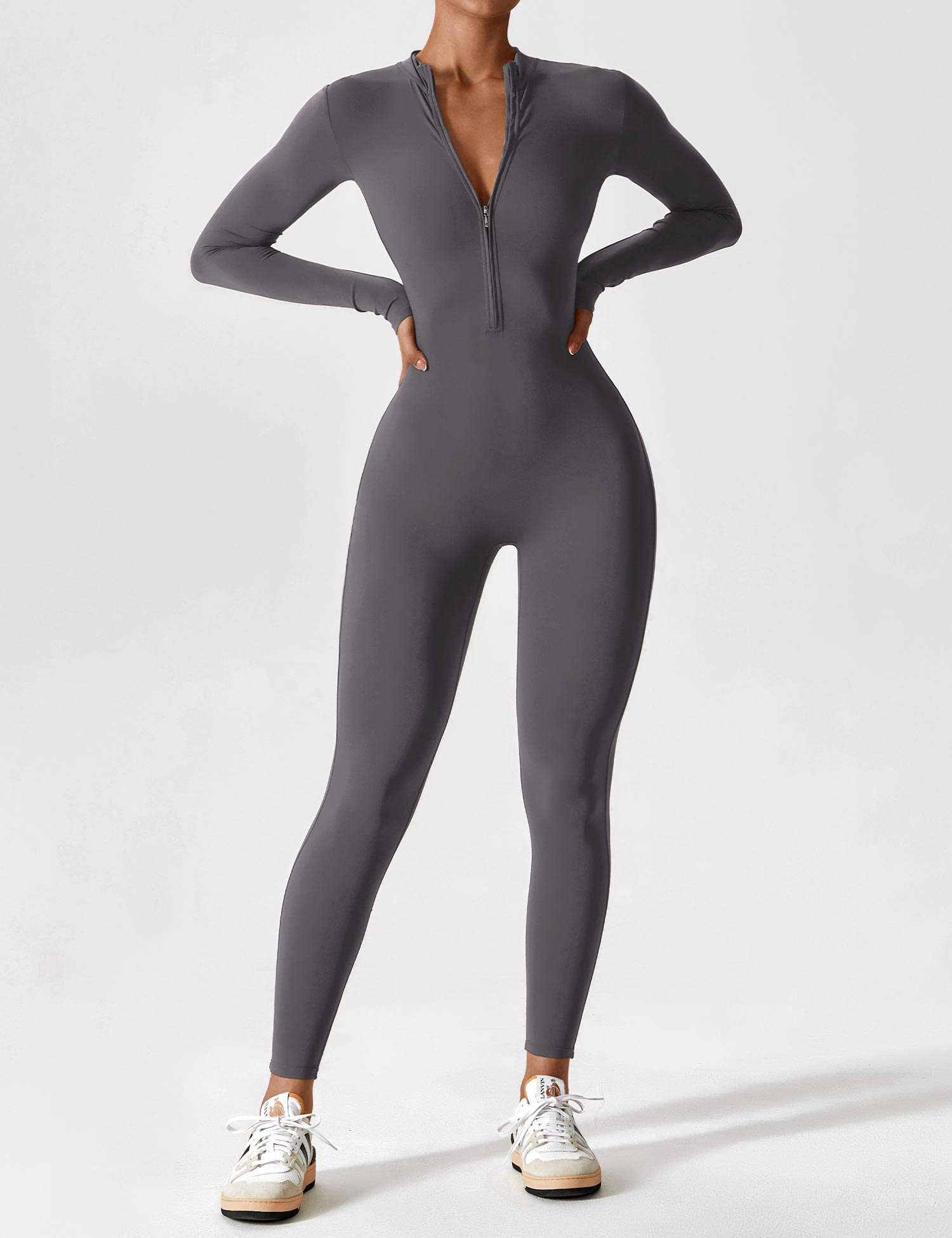 Rivière d’Or Rosalia – Dames Jumpsuit – Chique Design met Opstaande Kraag & Rits