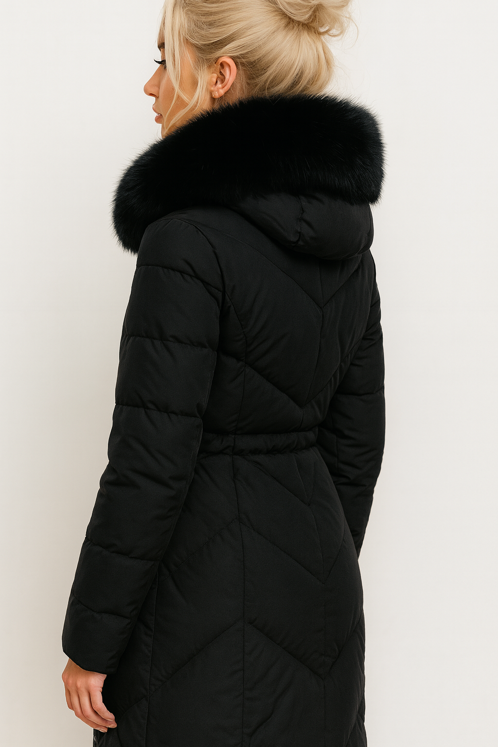 Rivière d’Or Puffer Jas – Lang Gewatteerd – Capuchon met Imitatiebont – Dames